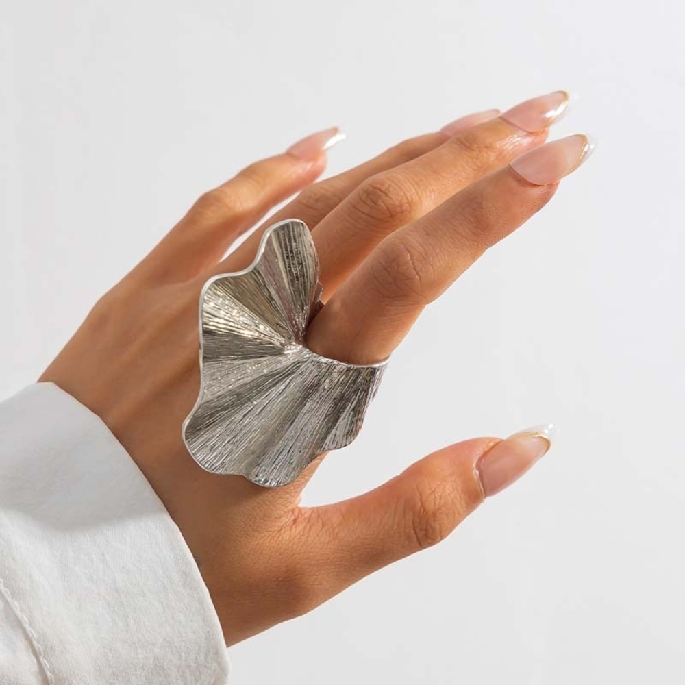 Fashion Metal Exaggerated Silver Statement Rings for Women